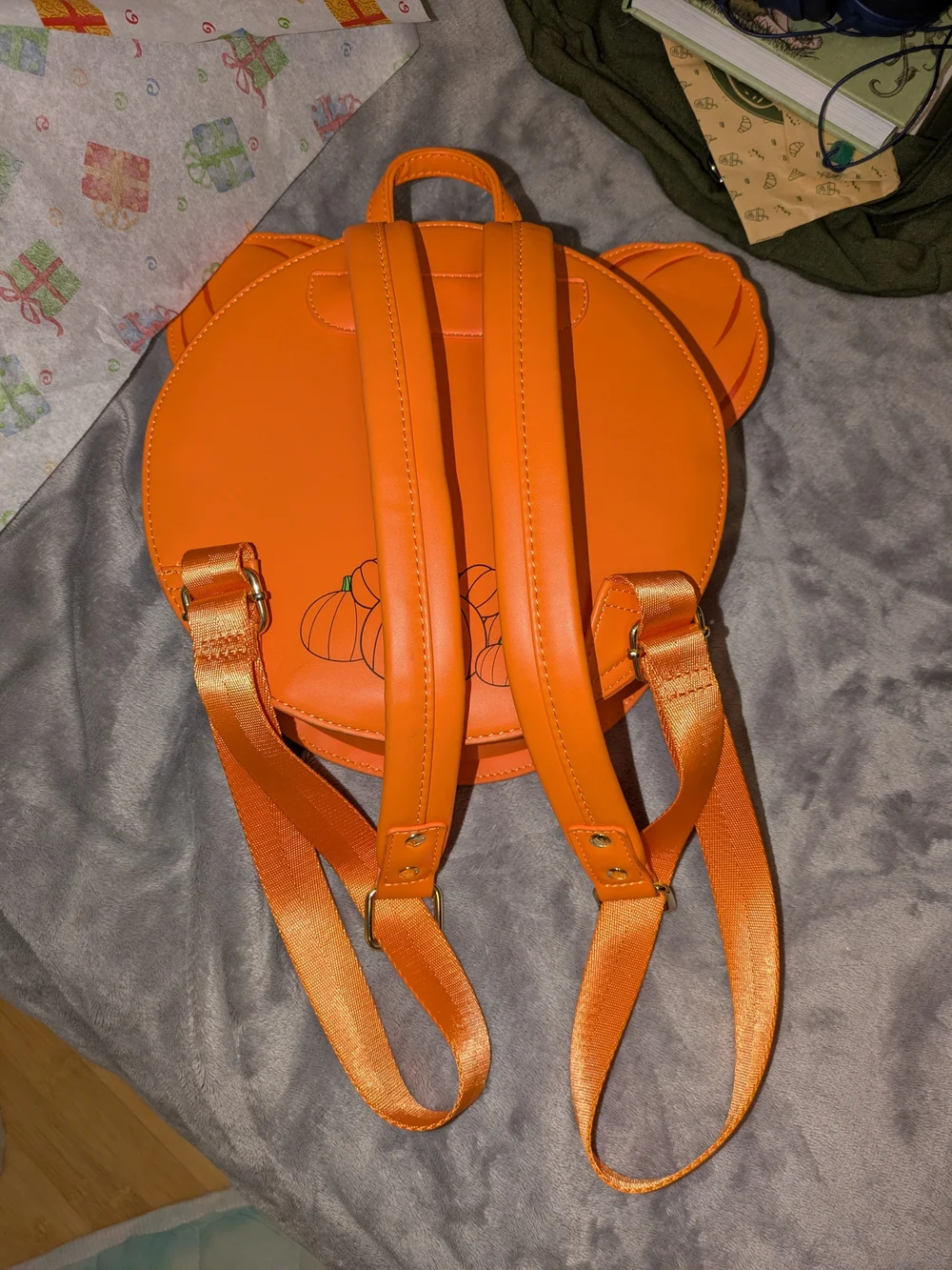 Disney Loungefly Glow In The Dark Backpack Purse Orange Pumpkin Minnie Mouse